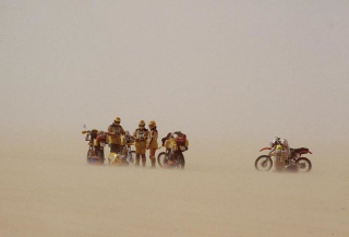 Illustration for article titled Dakar Raid update: Rain delayed